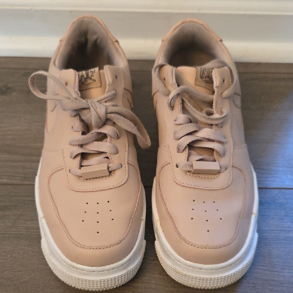 Nike Beige Air Force 1 Sneakers